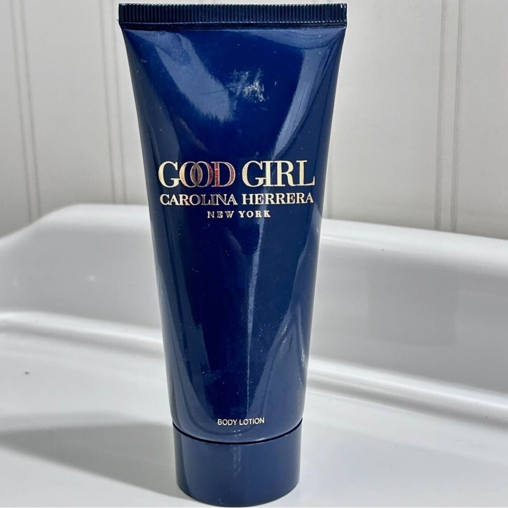 Carolina Herrera good girl body lotion new